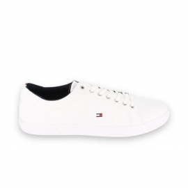 ICONIC SNEAKER 